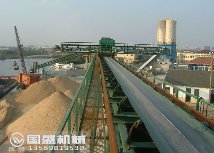 ���LʽƤ���C